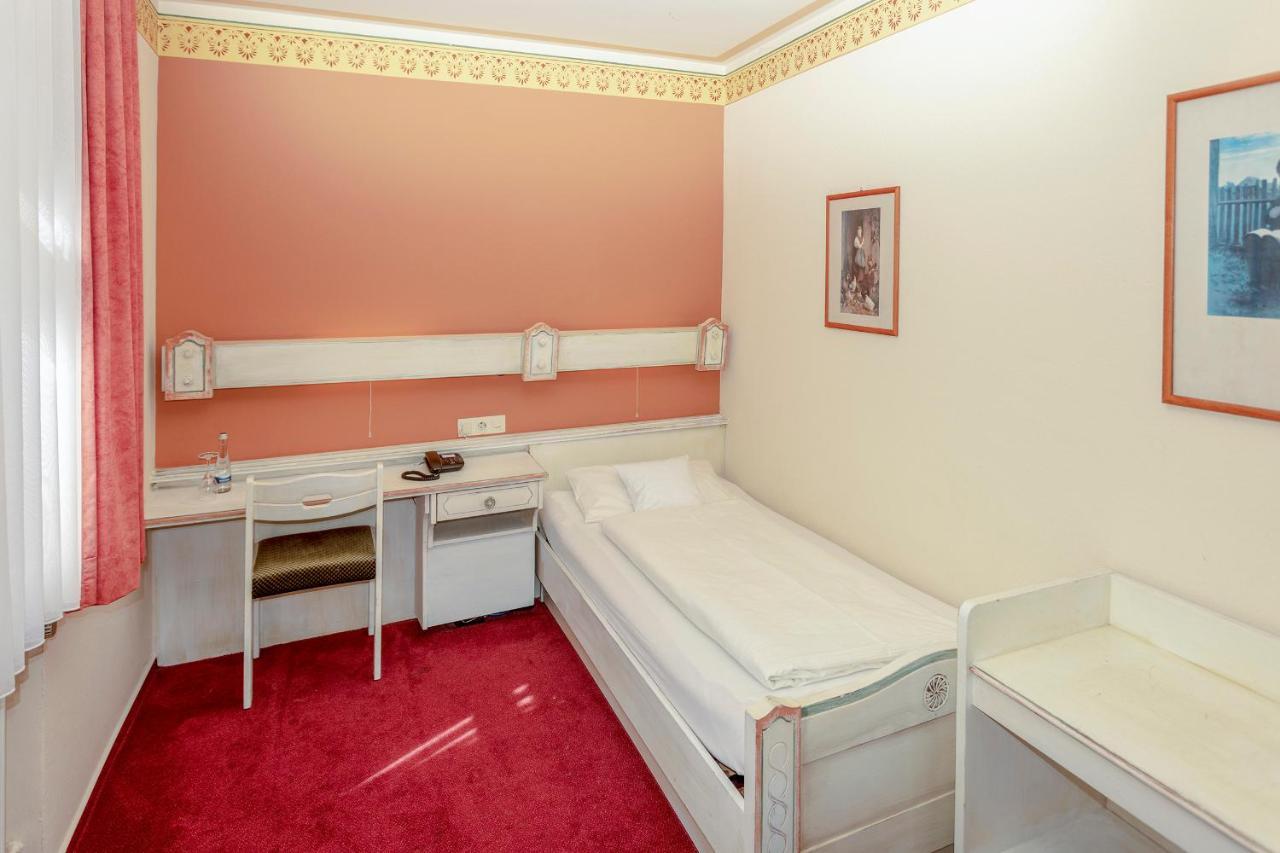 Hotel Dammenmuehle Lahr  Camera foto
